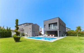 Villa Lux